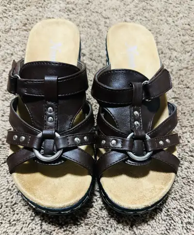 Size 7 women sandals, View more