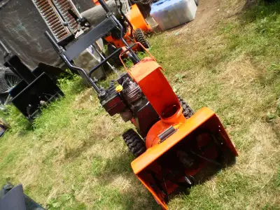 ARIENS  520  20inch  gas  Snowblower 2 Stage, View more