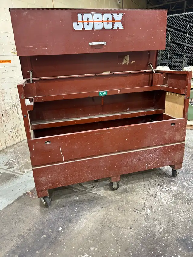 Used job box in Tool Storage & Benches in Guelph - Image 2