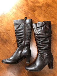 Bottes femme en cuir