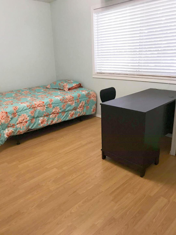 2 bedrooms Convenient Location - Uptown Boulevard in Long Term Rentals in Victoria - Image 3
