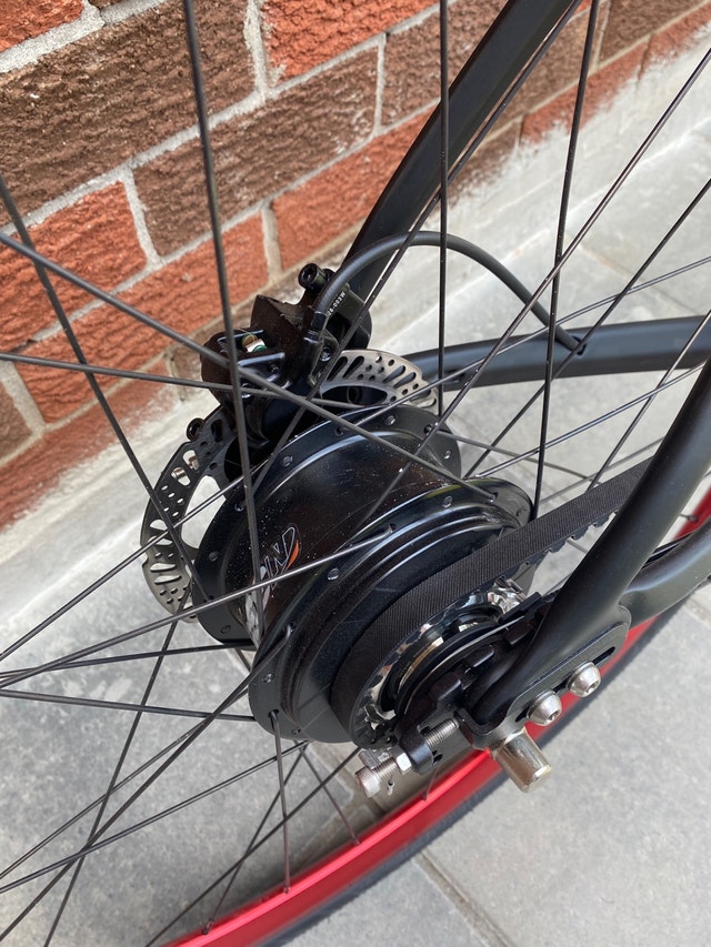 carbon commuter bike