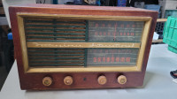 Reduced - Vintage Westinghouse International radio