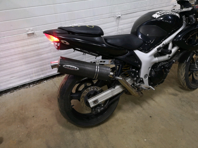PARTING OUT 2001 Suzuki SV650S in Motorcycle Parts & Accessories in Moncton - Image 2