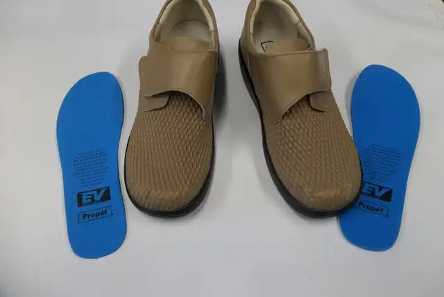 Ladies Propet Shoes in Women's - Shoes in Belleville - Image 2