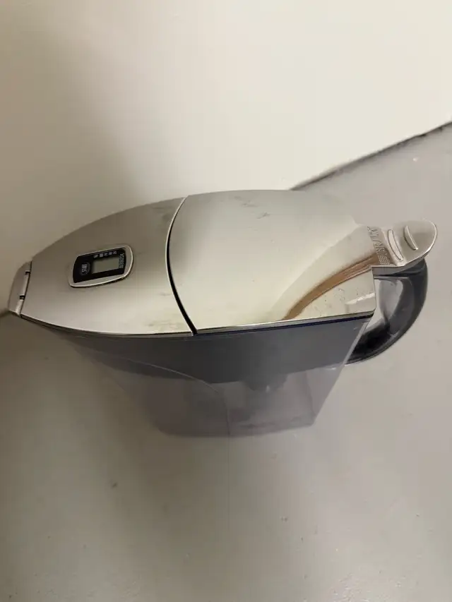 Brita water filter with standard filter573323242940016644
