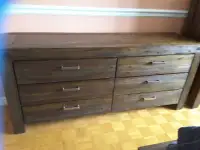 Mobilier de chambre en bois d'accacia 