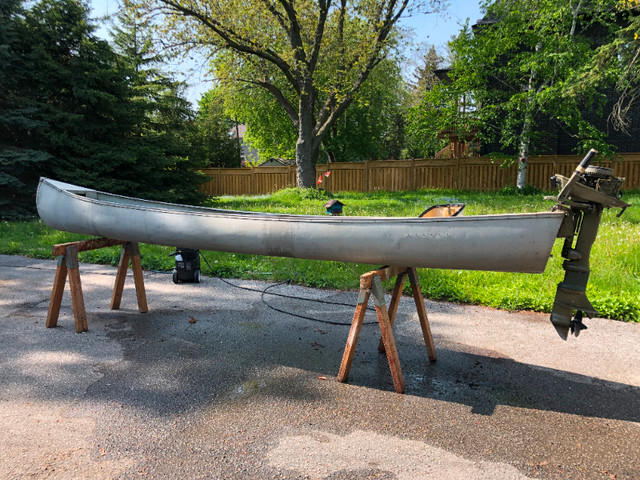 Aluminum Grumman 16 Ft Square back Canoe w/Motor in Other in City of Toronto