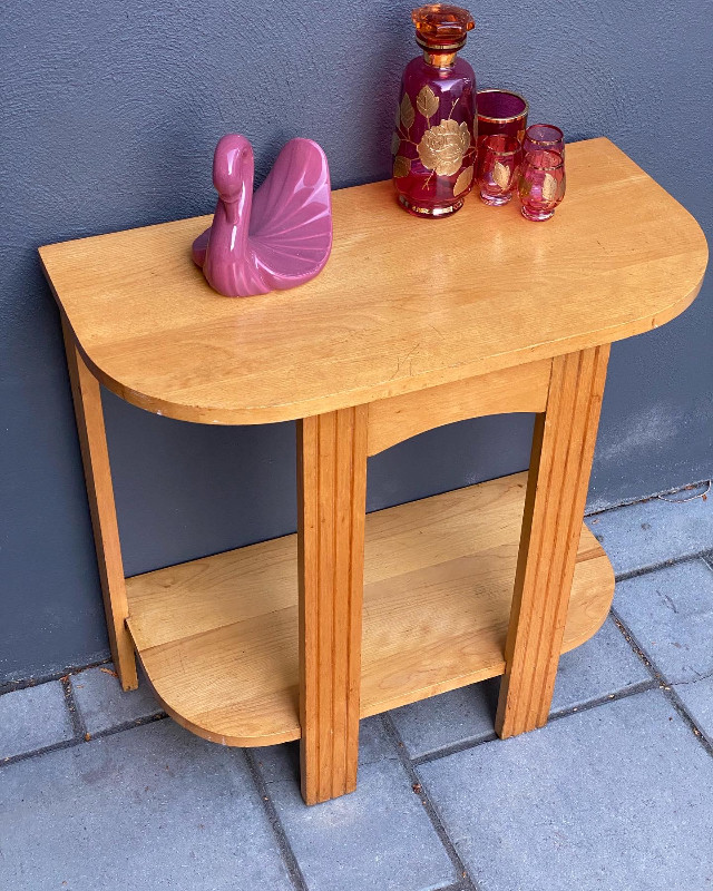 PETITE SIDE TABLE D'APPOINT BOIS CHÊNE RETRO VINTAGE ART DÉCO dans Art et objets de collection  à Ville de Montréal - Image 4