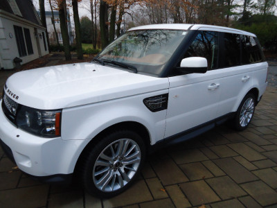 Range Rover Sport HSE Luxury