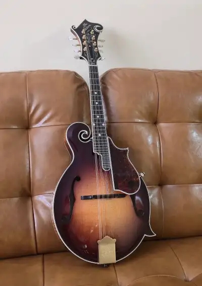 2015 Gibson F5 master model fern in mint condition. A wonderful F5 from the most iconic producer of...