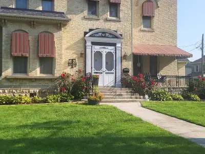 Welcoming Room for Rent in a Charming Victorian Home! Hello! I’m looking to share my lovely home wit...