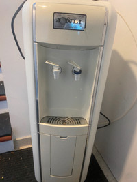Water Cooler / Distributeur D'eau