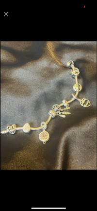 Pandora bracelet, 7 charms+2 spacers+bracelet