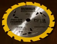 DeWalt® - 7 1/4" x 18 Tooth Carbide Teeth Saw Blade (NEW)