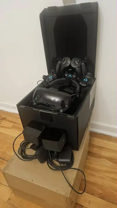 Full VR kit + Full body trackers (vive), View more