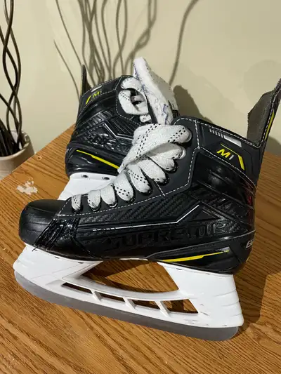 youth Bauer skates, View more