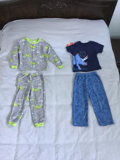 Pyjamas pour enfant 4 et 4-5 ans, View more