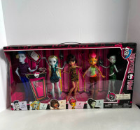MONSTER HIGH DOLL STUDENT DISEMBODY COUNCIL 5 pack NRFB