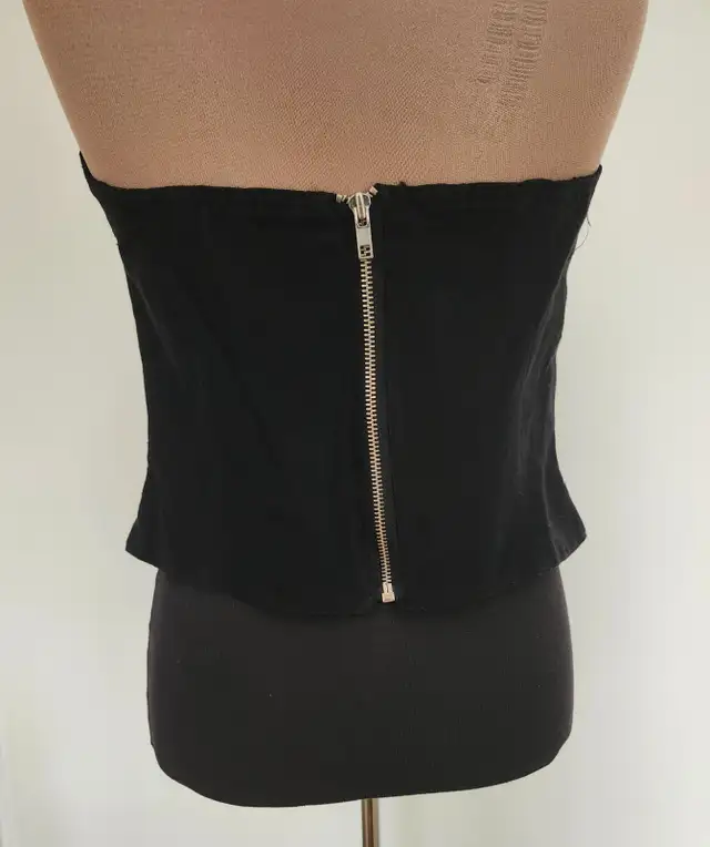 Black, metallic beaded mini dress in Women's - Dresses & Skirts in Kitchener / Waterloo - Image 9