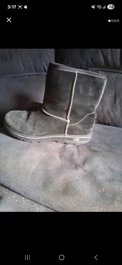 girls UGG Boots size 3, View more