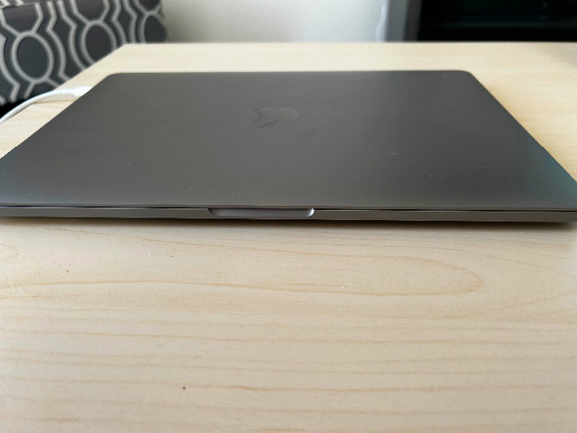 MacBook Pro 2021 M1 chip in Laptops in Calgary - Image 4