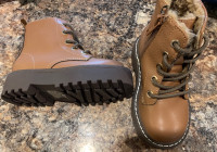 Brand New H&M Boots - Size 8 Toddler 