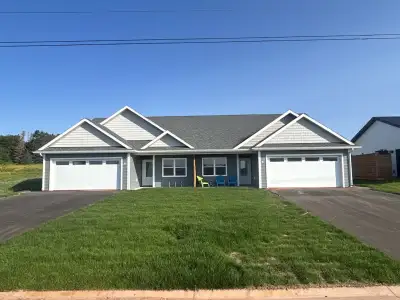 Long-Term Rental Available Feb 1!! Red Sands Property Management is excited to offer this newly cons...