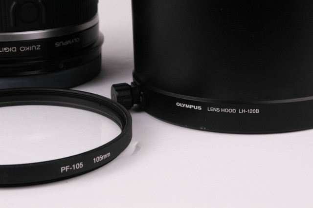 Olympus 90-250mm f2.8 ED Zuiko Digital Zoom Lens 43 four third D in Cameras & Camcorders in Markham / York Region - Image 3