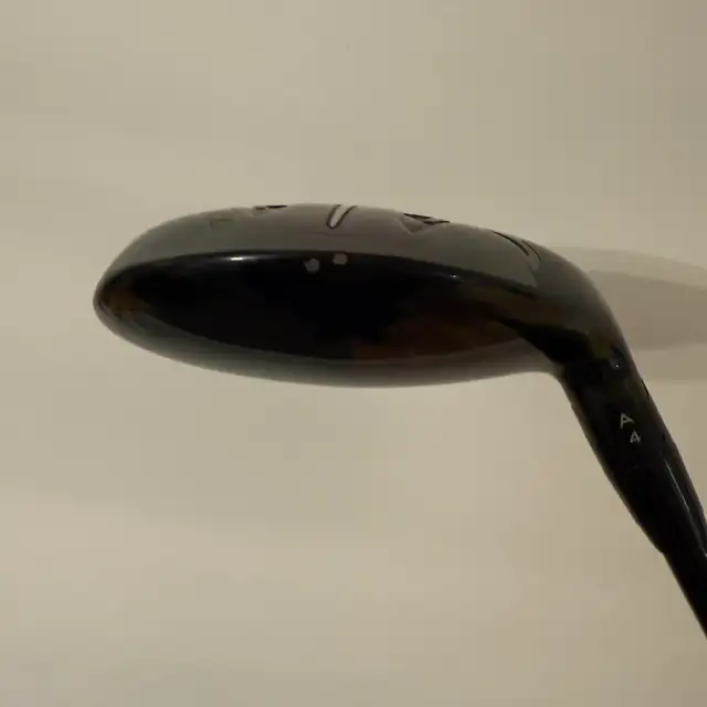 Titleist TSi2 4 Hybrid Senior RH in Golf in Guelph - Image 5