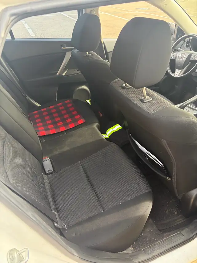 2012 Mazda 3 578761862456944645