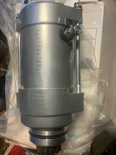 This is a brand new starter never been put on. Found out it wasn't the starter that was giving me th...