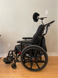 Tilt Wheelchair with Headrest