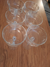 Set of 6 elegant dessert glasses