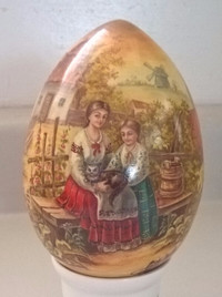 Antique Russian Hand Painted Lacquer Art Victorian Wooden Egg