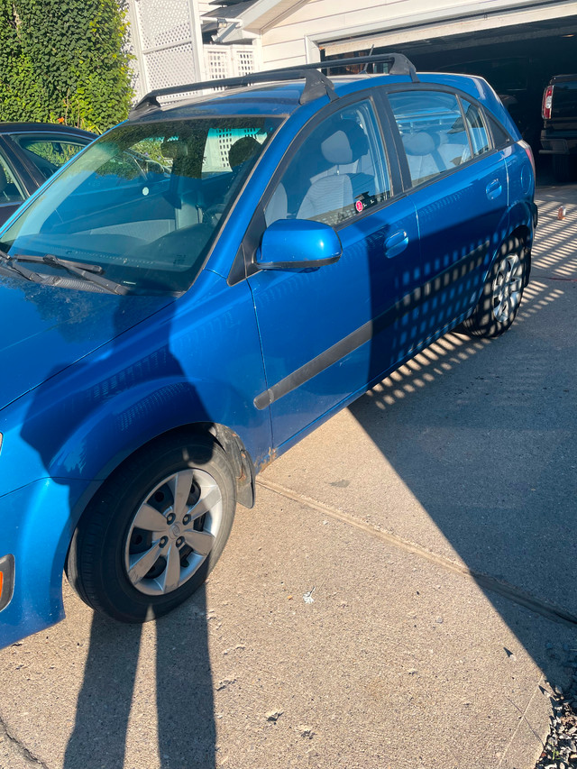 2009 Kia Rio 5 in Cars & Trucks in Calgary - Image 2