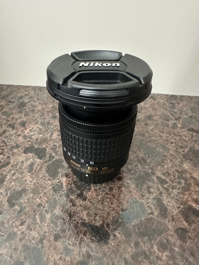 Nikon 10-20mm wide angle lens in Cameras & Camcorders in Red Deer