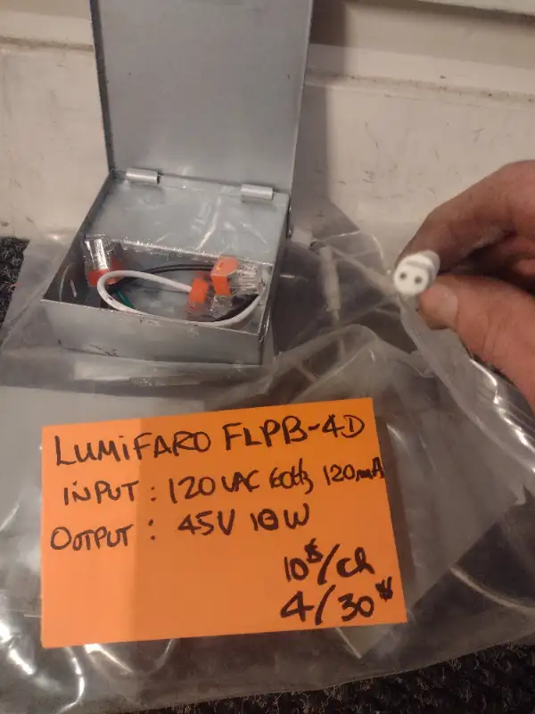LUMIFARO FLPB-4D LED Driver 120V à 45V 10W for SUPER SLIM 2-Pin in Indoor Lighting & Fans in Laval / North Shore - Image 2