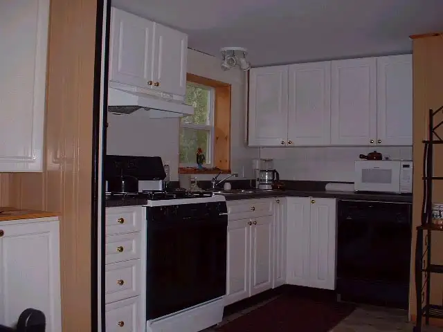 Home For Rent - Wells Gray Park in Long Term Rentals in Kamloops - Image 5