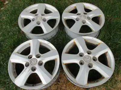 MAGS 15'' MAZDA 3 5-114.3mm mags d'origines Mazda bon pour Mazda 3 2013 et moins avec moteur 2L bon...