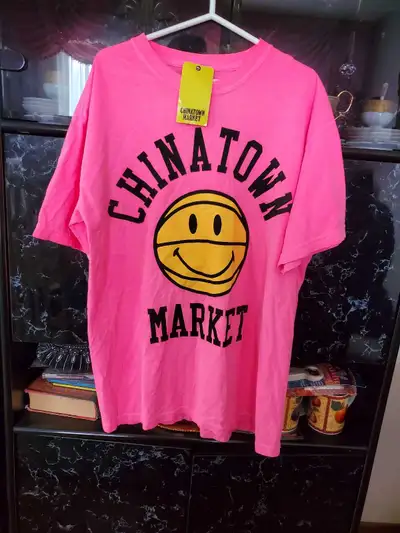 Chinatown Market/Smiley T-shirt. men's size M. new with tag. $20, View more