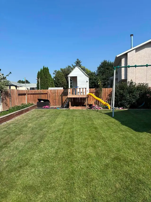 Four Hands Property Services - Property Maintenance, Yard Care, in Other in Saskatoon - Image 6