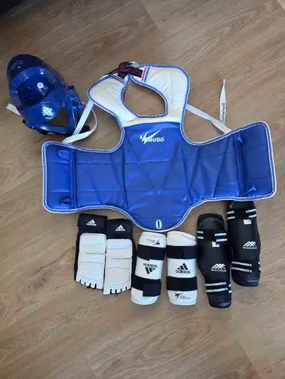 taekwondo sparing set, View more