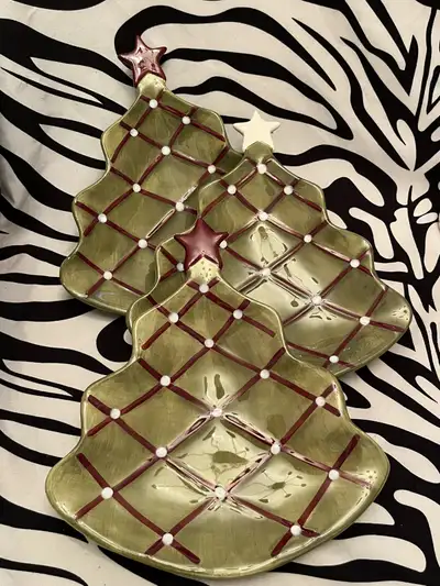  Pottery Barn Set of 3 Christmas Tree Dishes, View more