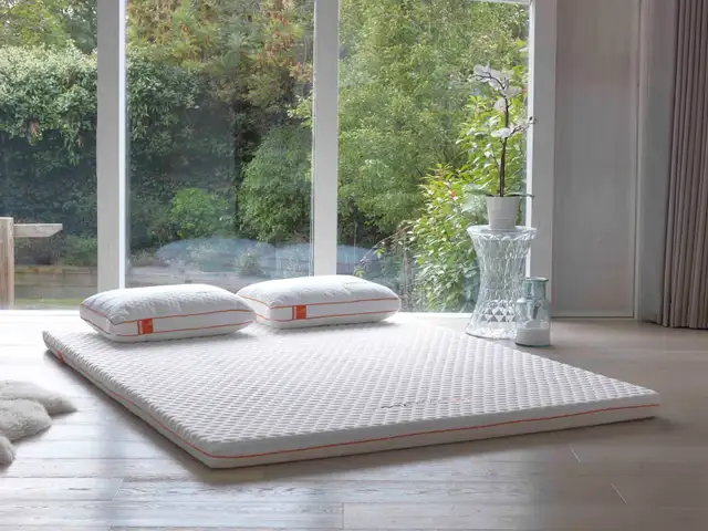 Surmatelas Premium de Dormeo Queen SIZE in Other in Longueuil / South Shore - Image 5