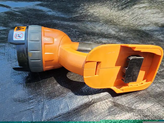 Ridgid 18Volt Battery Operated Flush Light Tool Only in Power Tools in Windsor Region - Image 10