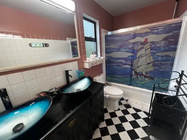 room for rent in Long Term Rentals in Burnaby/New Westminster - Image 8