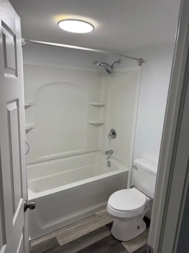 1 Bedroom Apartment in Long Term Rentals in City of Halifax - Image 4