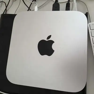 Mac mini Server Mid-2010, 2x 500GB HDD Core 2 Duo 2.66, 4 GB RAM, View more