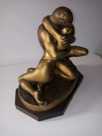 Auguste Rodin La Baiser Reproduction Statue Size 11" H x 12" L